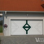 Porte de garage sectionnelle verticale