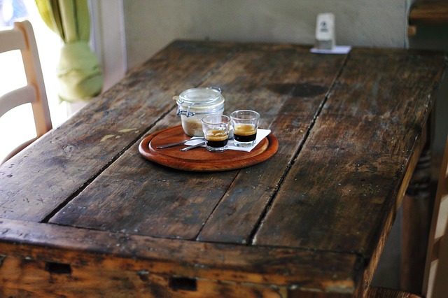 table en bois rustique